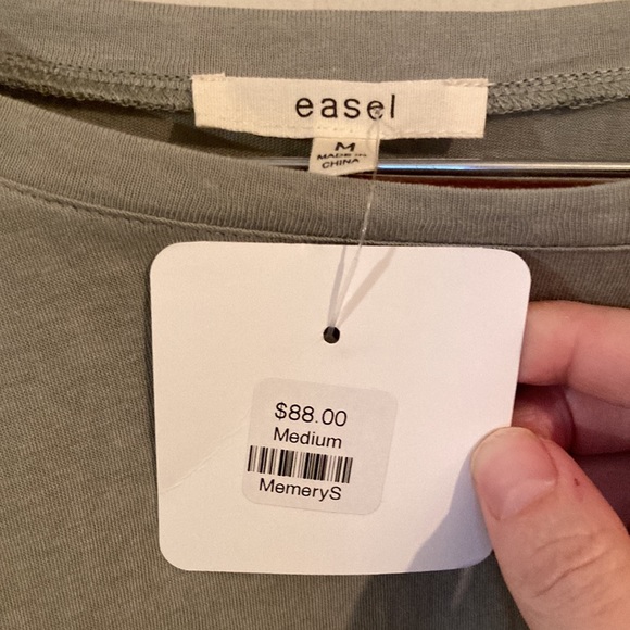 NWT Easel Babydoll Tunic - Picture 2 of 3